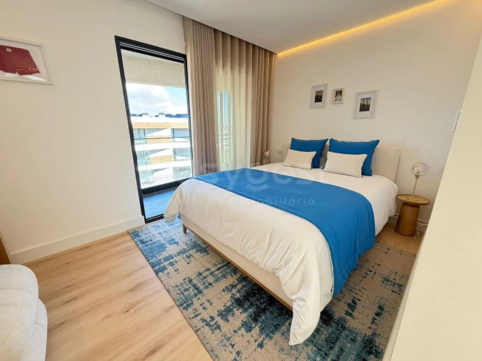 Apartamento T4 para Venda em Venteira Foto 15