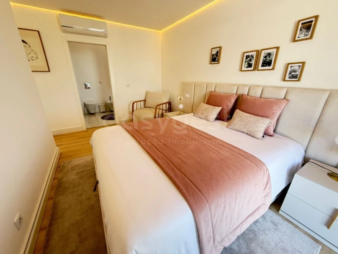 Apartamento T4 para Venda em Venteira Foto 41