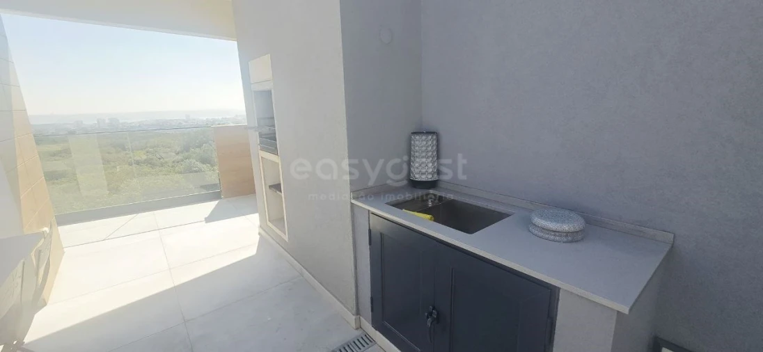Apartamento T4 para Venda em Venteira Foto 47