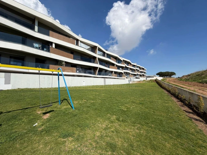 Apartamento T4 para Venda em Venteira Foto 57