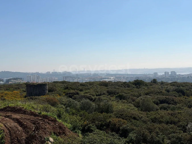 Apartamento T4 para Venda em Venteira Foto 61