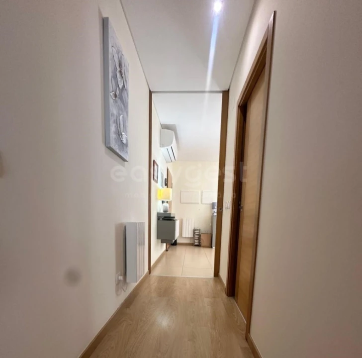 Apartamento T5 para Venda em Nazare Foto 14