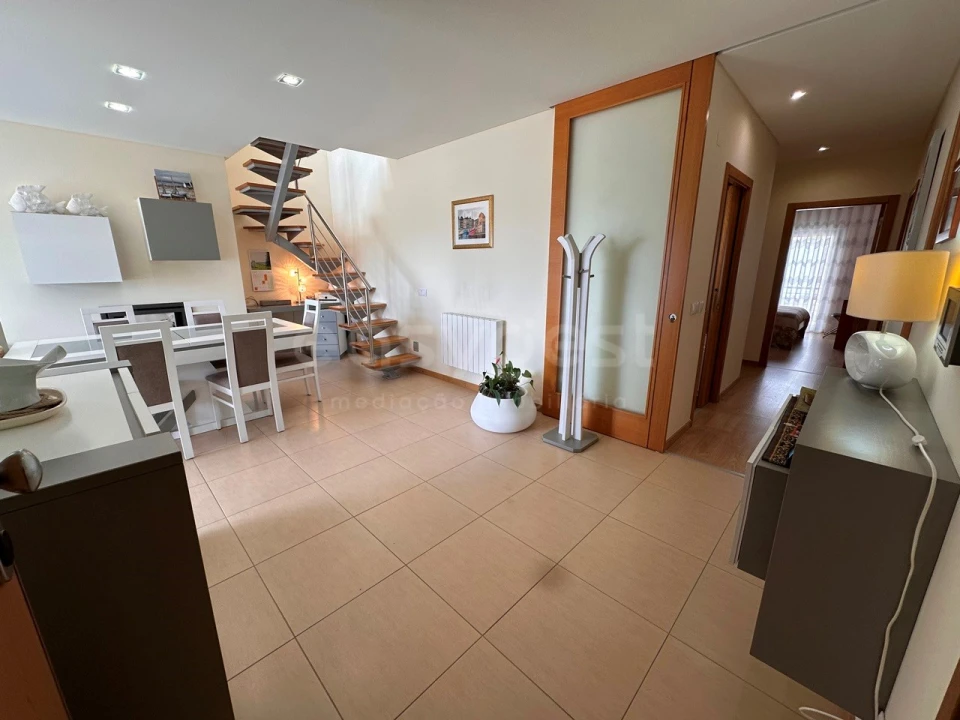 Apartamento T5 para Venda em Nazare Foto 2
