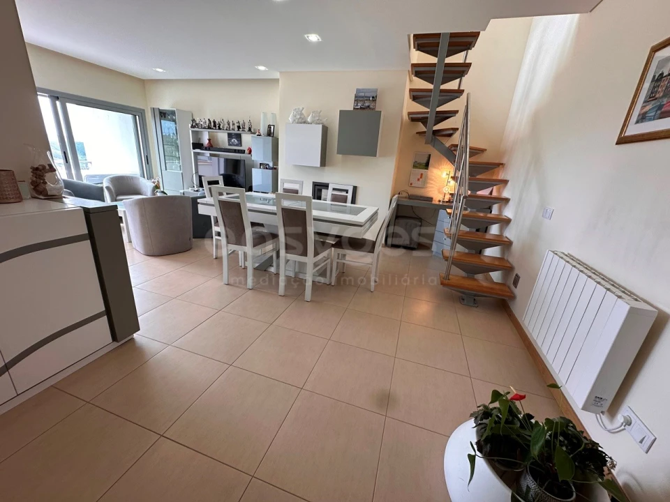 Apartamento T5 para Venda em Nazare Foto 20