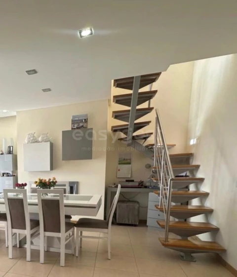 Apartamento T5 para Venda em Nazare
