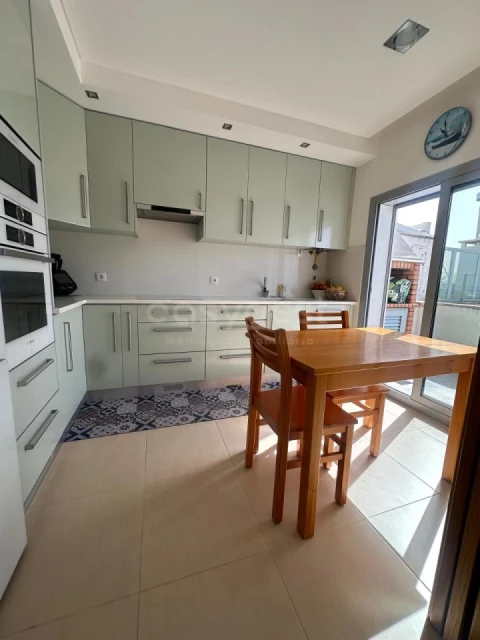 Apartamento T5 para Venda em Nazare