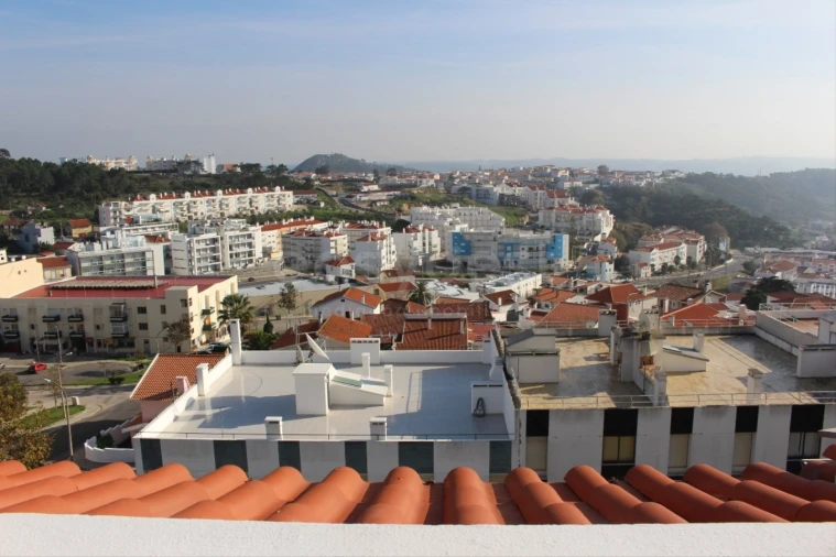 Apartamento T5 para Venda em Nazare Foto 6
