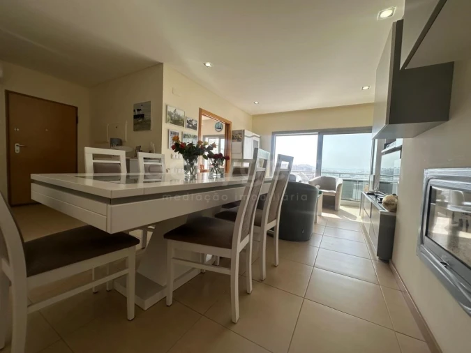 Apartamento T5 para Venda em Nazare Foto 7