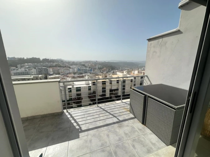 Apartamento T5 para Venda em Nazare Foto 27