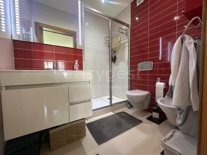 Apartamento T5 para Venda em Nazare Foto 14