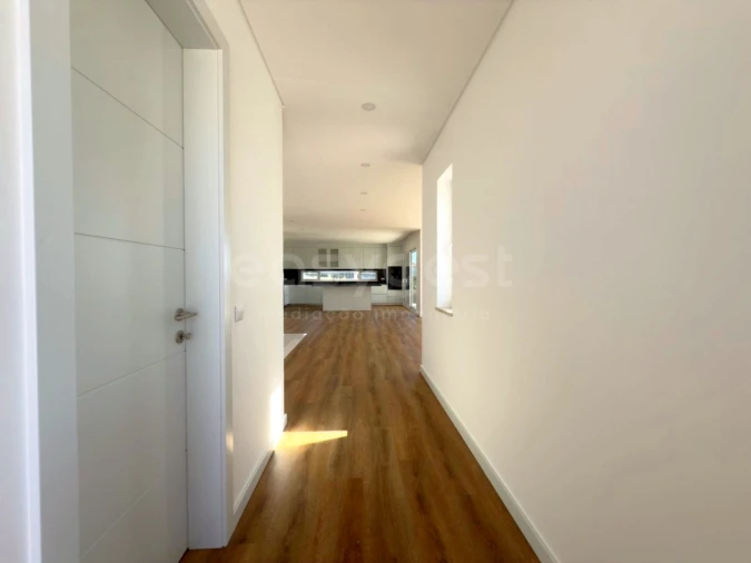 Moradia T3 para Venda em Lourinhã e Atalaia Foto 2