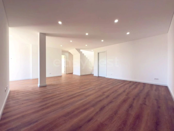 Moradia T3 para Venda em Lourinhã e Atalaia Foto 26