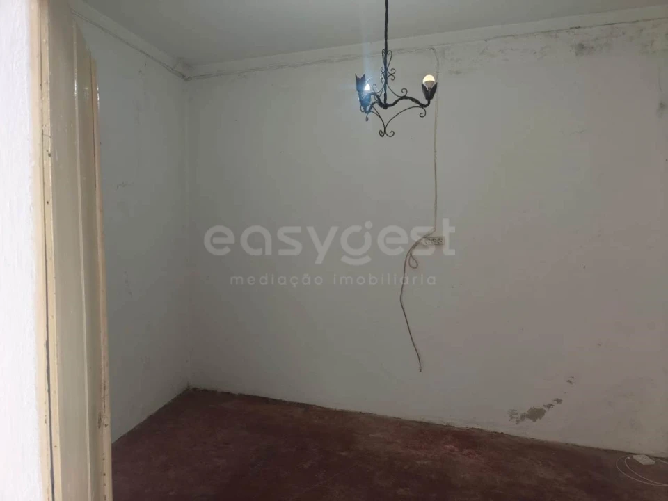 Moradia T3 para Venda em Aljustrel e Rio de Moinhos Foto 4