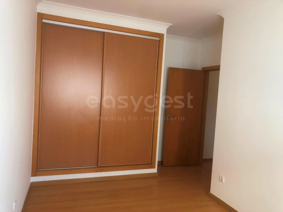 Apartamento T1 para Venda em Ferrel Foto 19