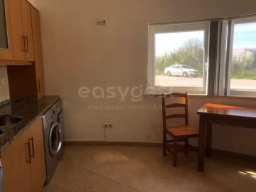Apartamento T1 para Venda em Ferrel