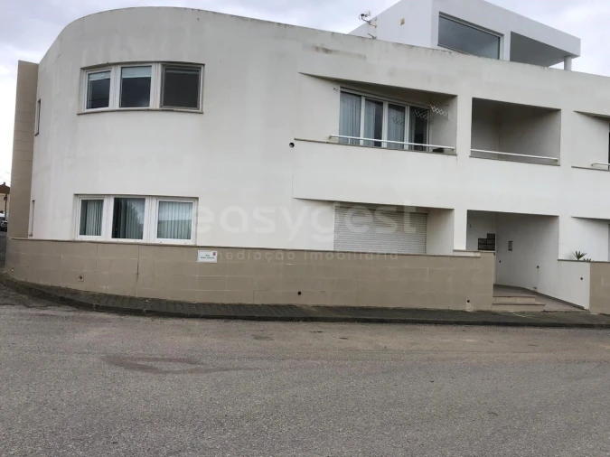 Apartamento T1 para Venda em Ferrel Foto 2