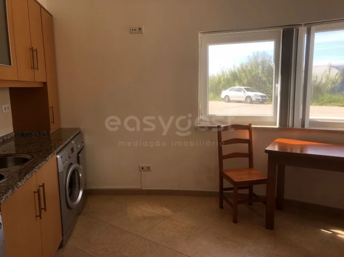 Apartamento T1 para Venda em Ferrel Foto 3