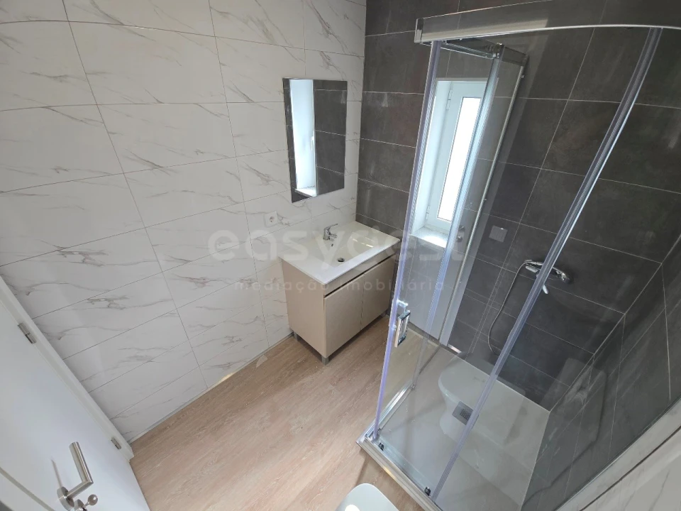 Moradia T2 para Venda em Tabua Foto 19