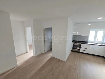 Moradia T2 para Venda em Tabua