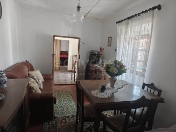 Moradia T4 para Venda em São João de Negrilhos