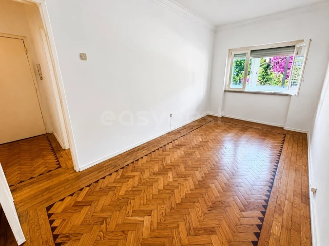 Apartamento T3 para Venda em Costa da Caparica Foto 11