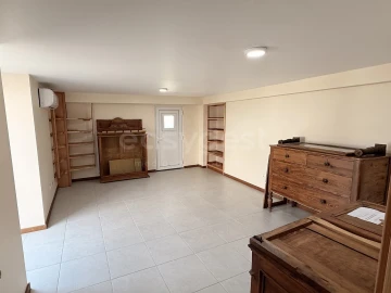 Moradia T3 para Venda em Lajes do Pico