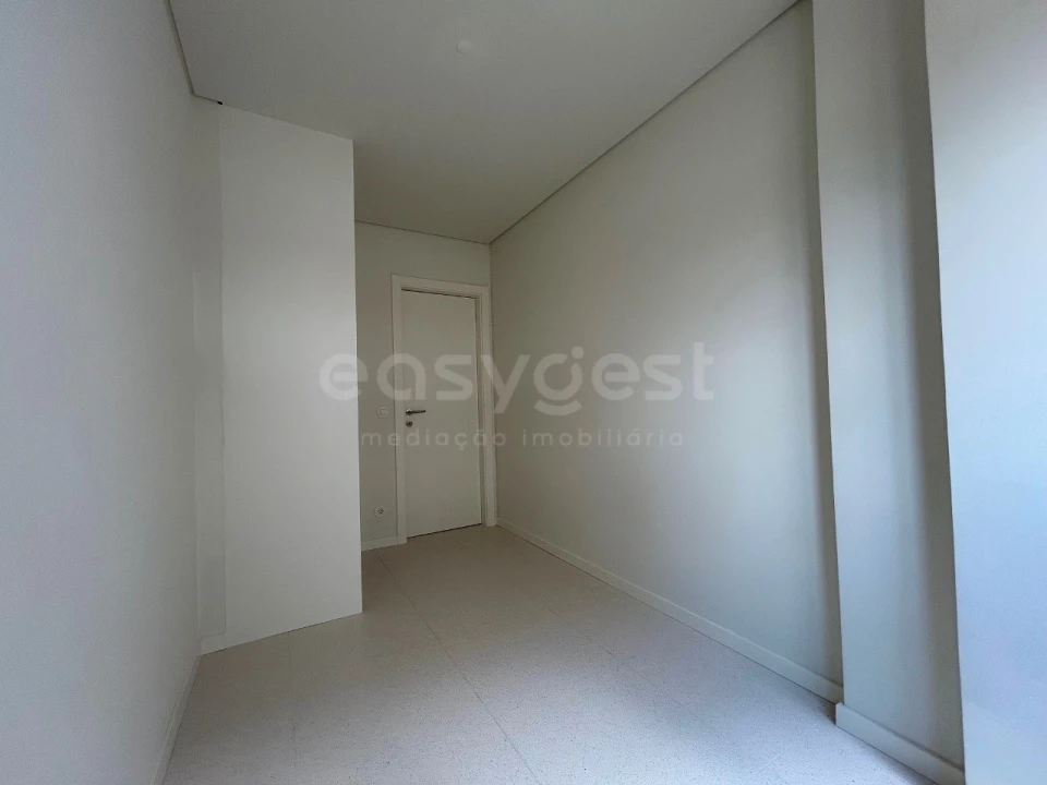 Apartamento T2 para Venda em Beato Foto 12