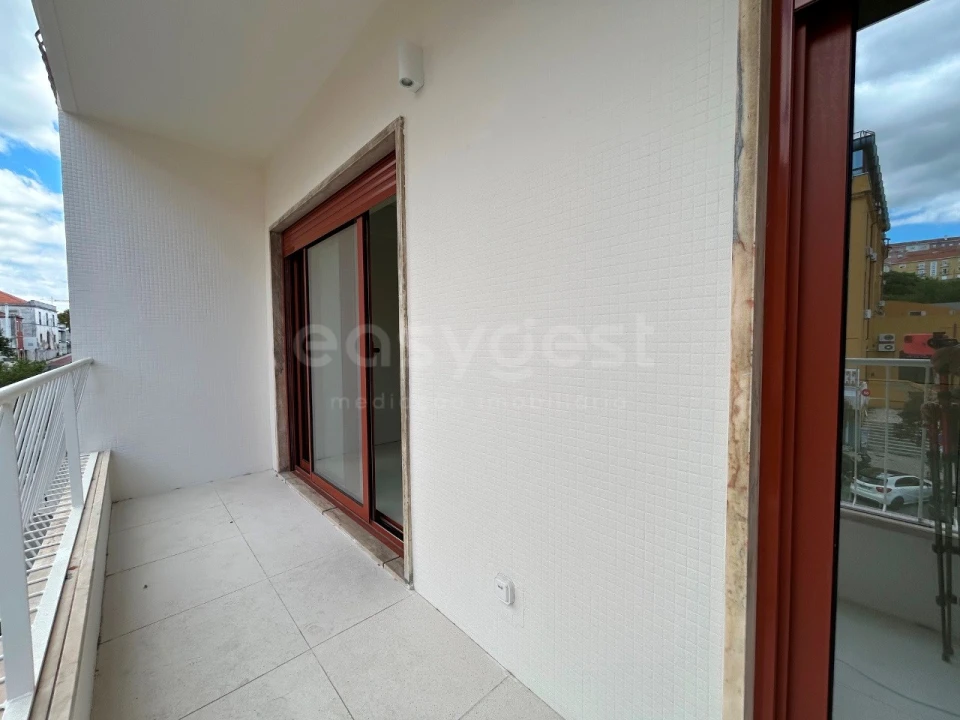 Apartamento T2 para Venda em Beato Foto 20
