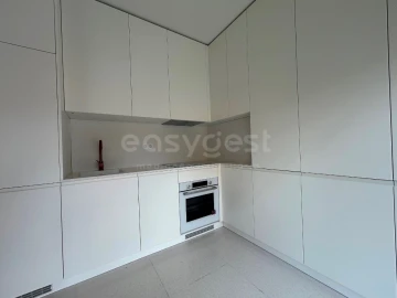 Apartamento T2 para Venda em Beato