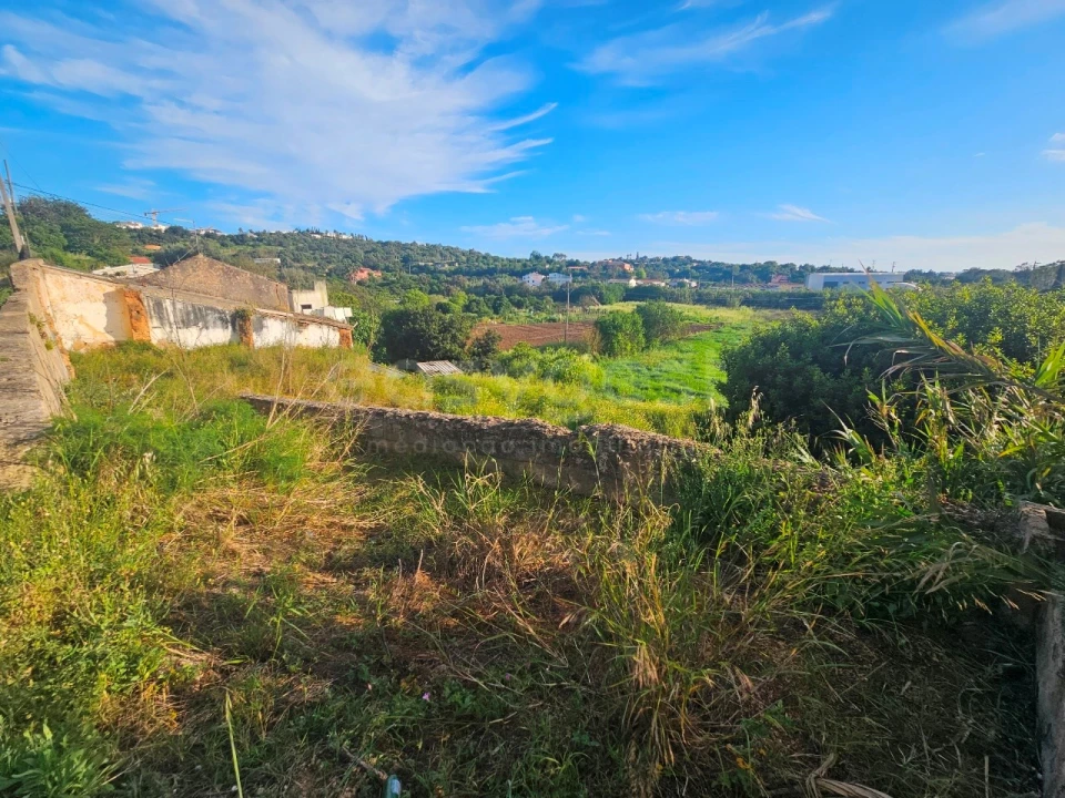 Terreno para Venda em Alvor Foto 1