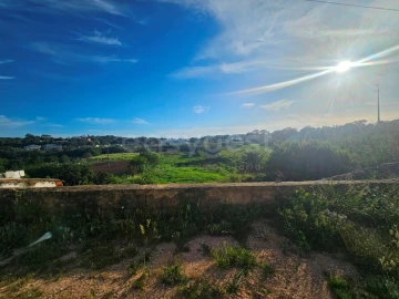 Terreno para Venda em Alvor