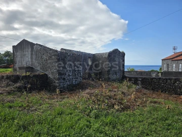 Moradia T3 para Venda em Lajes do Pico