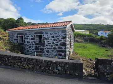 Moradia T3 para Venda em Lajes do Pico