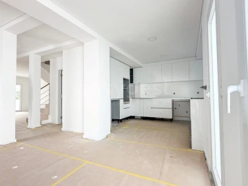 Moradia T3 para Venda em Atalaia e Alto Estanqueiro-Jardia