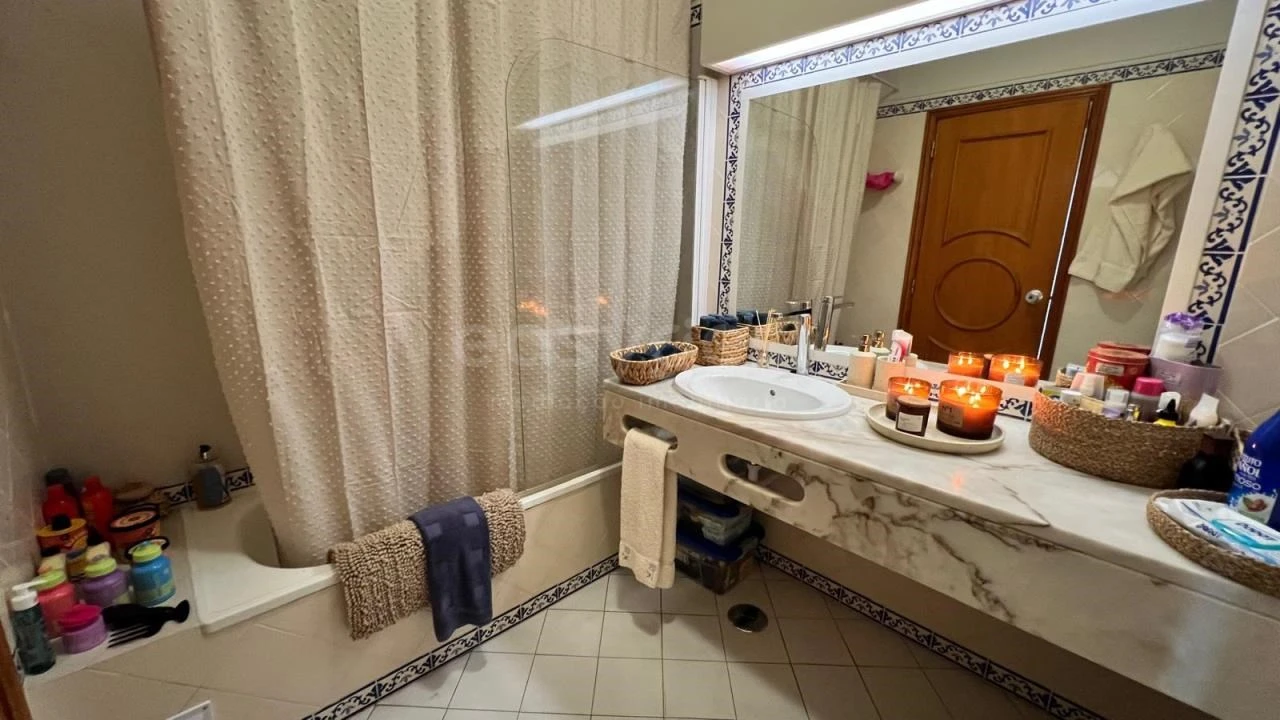 Apartamento para Venda em Albufeira e Olhos de Água Foto 9