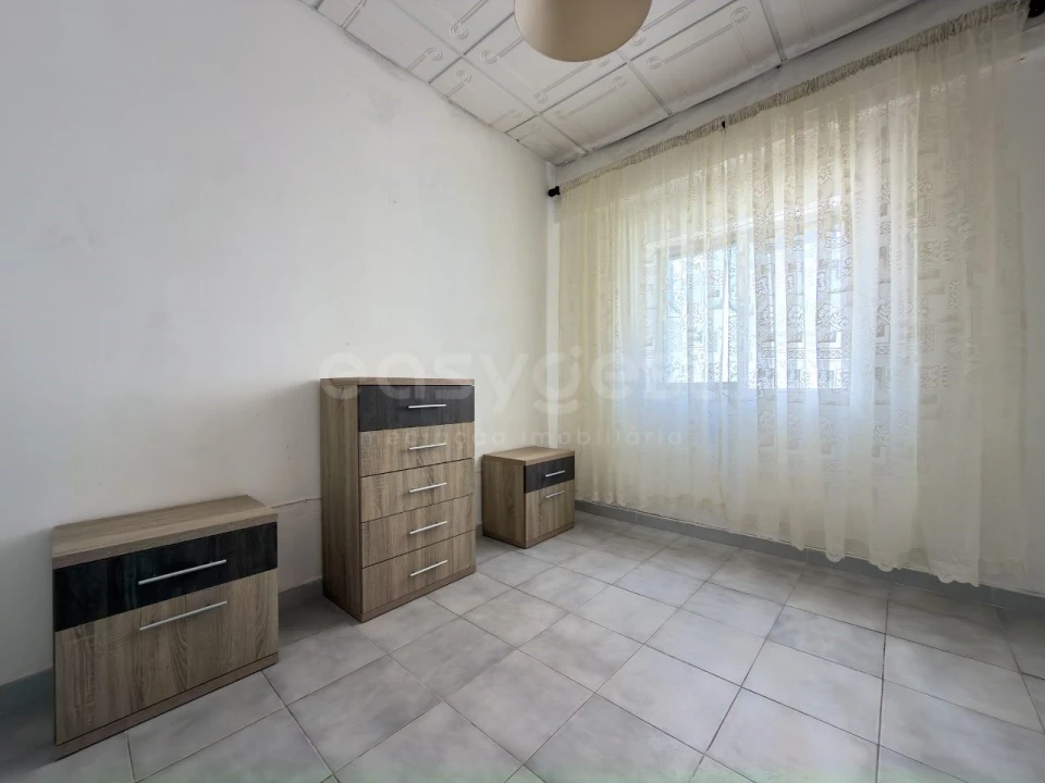 Moradia T3 para Venda em Monte Gordo Foto 4