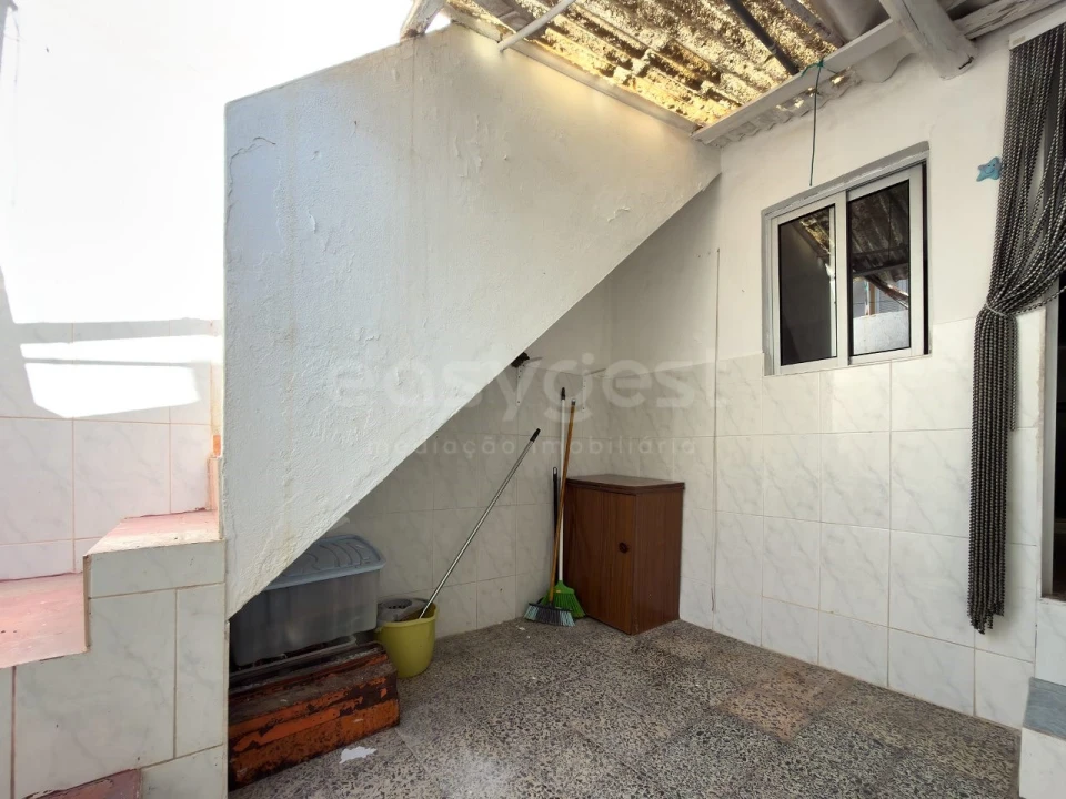 Moradia T3 para Venda em Monte Gordo Foto 12