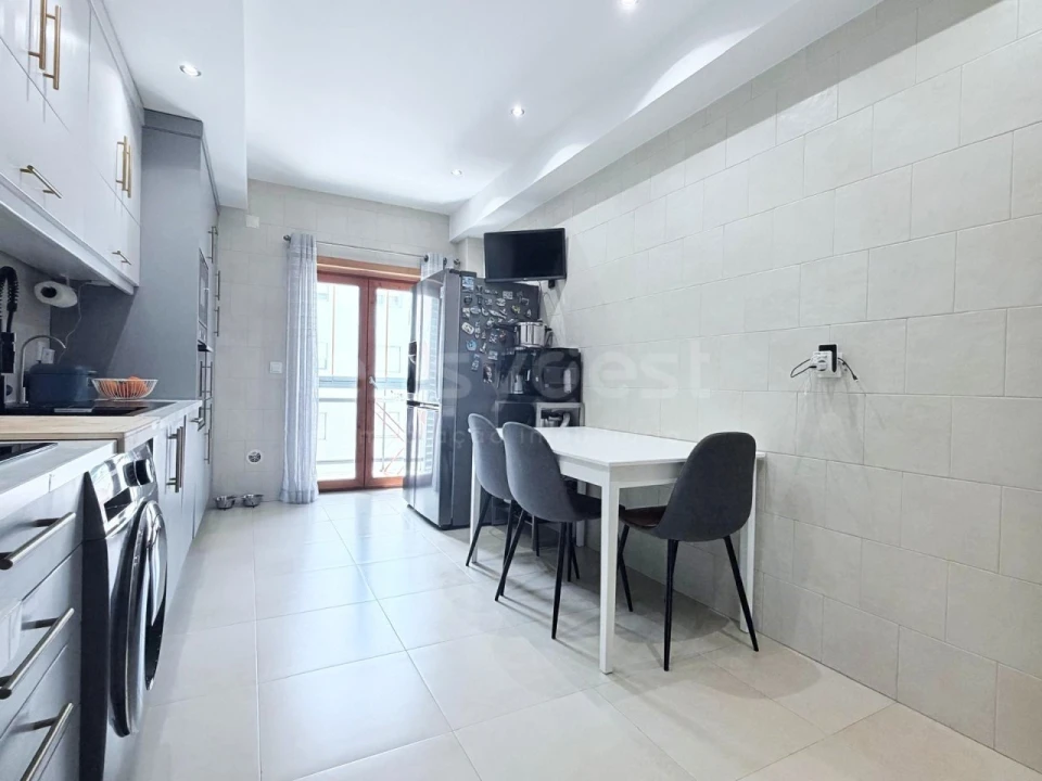 Apartamento T3 para Venda em Montijo e Afonsoeiro Foto 32