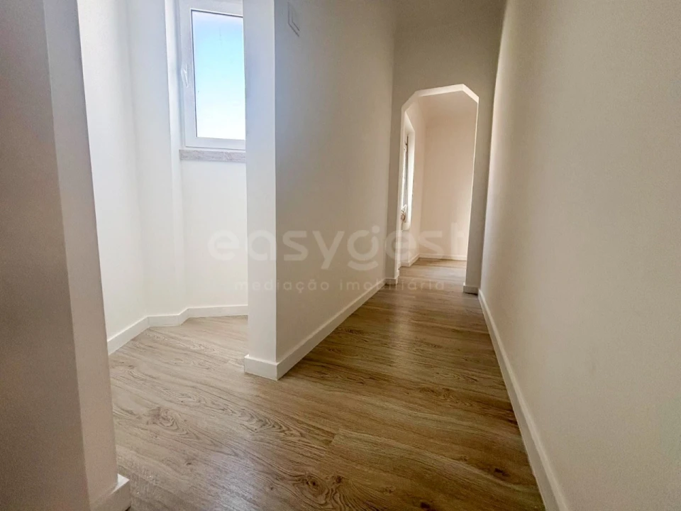 Apartamento T2 para Venda em São Vicente Foto 9