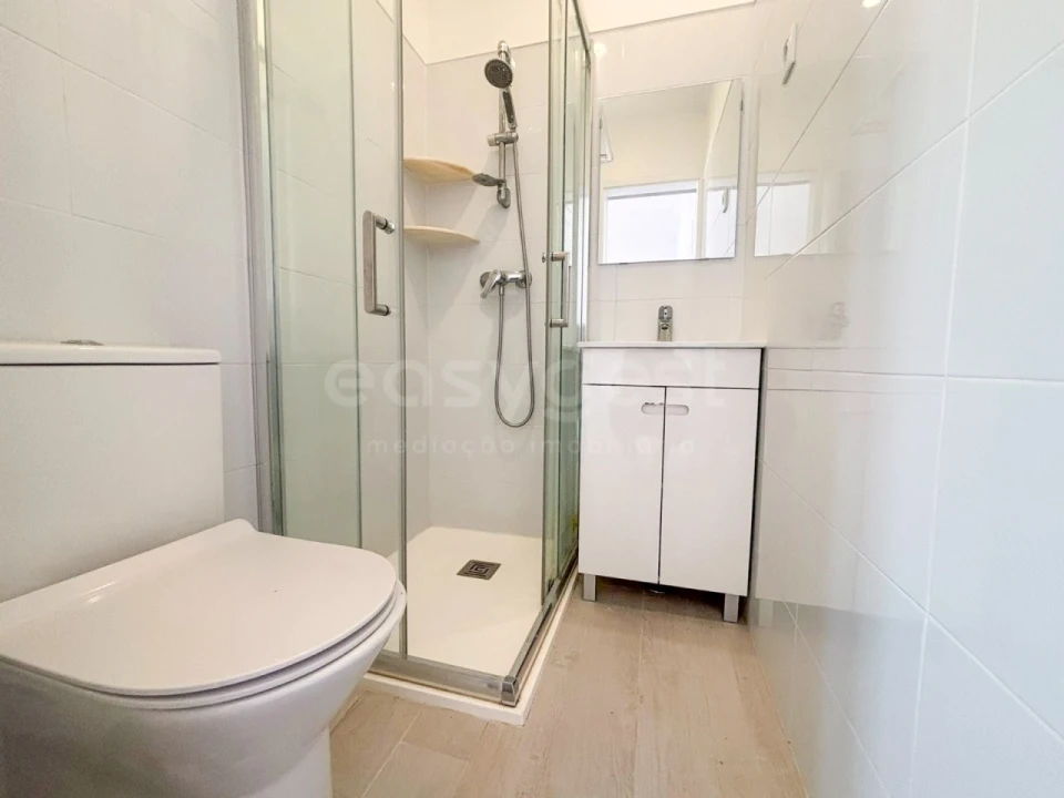 Apartamento T2 para Venda em São Vicente Foto 18