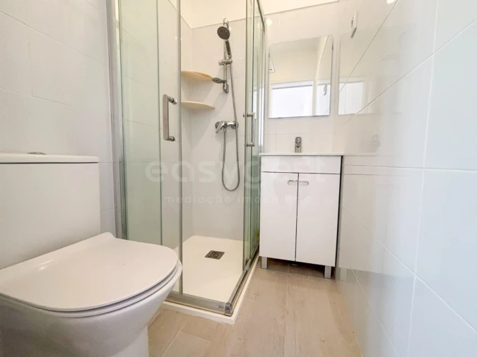 Apartamento T2 para Venda em São Vicente Foto 18