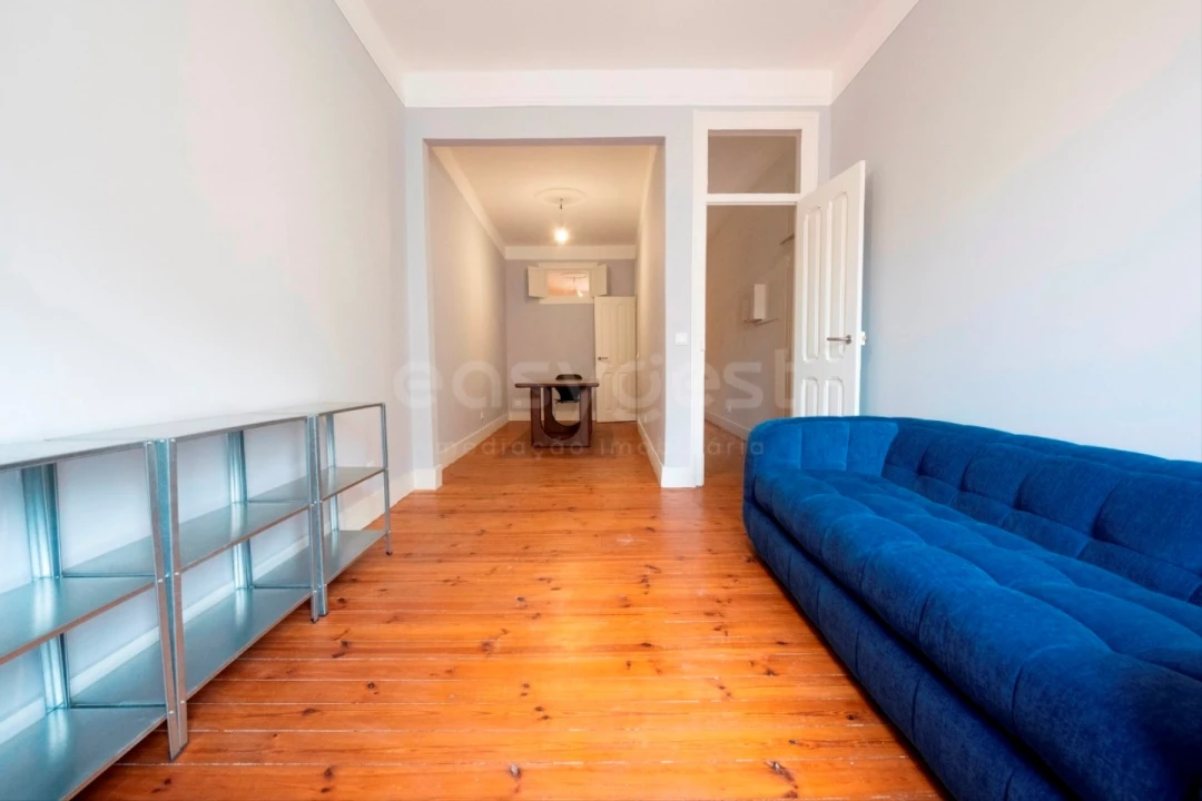 Apartamento T2 para Venda em Penha de França Foto 2