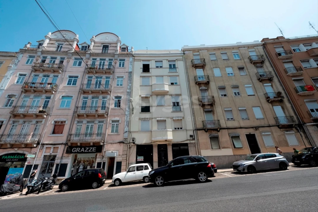 Apartamento T2 para Venda em Penha de França Foto 20