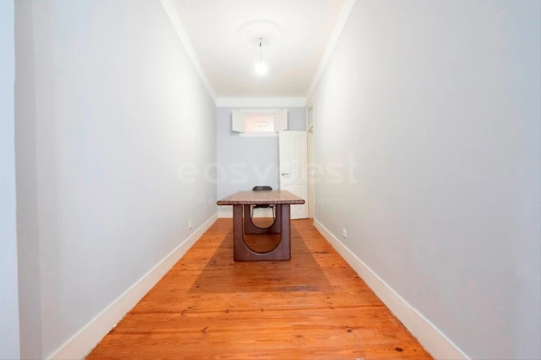 Apartamento T2 para Venda em Penha de França Foto 5