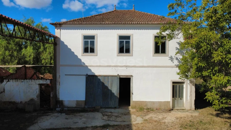 Quinta T3 para Venda em Torres Novas (Santa Maria, Salvador e Santiago)