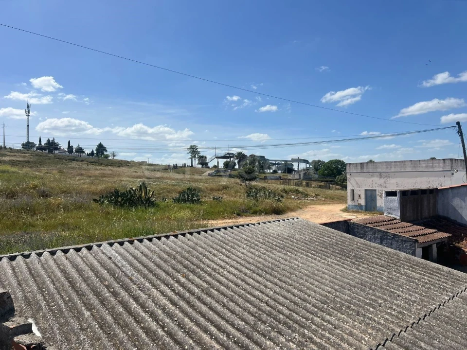 Moradia T4 para Venda em Nossa Senhora das Neves Foto 5