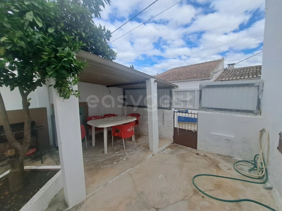 Moradia T2 para Venda em Panoias e Conceição Foto 4
