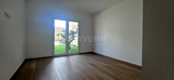 Moradia T2 para Venda em Evora de Alcobaça