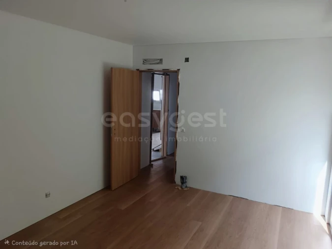Moradia T2 para Venda em Evora de Alcobaça Foto 9