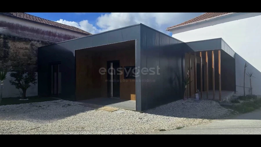 Moradia T2 para Venda em Evora de Alcobaça